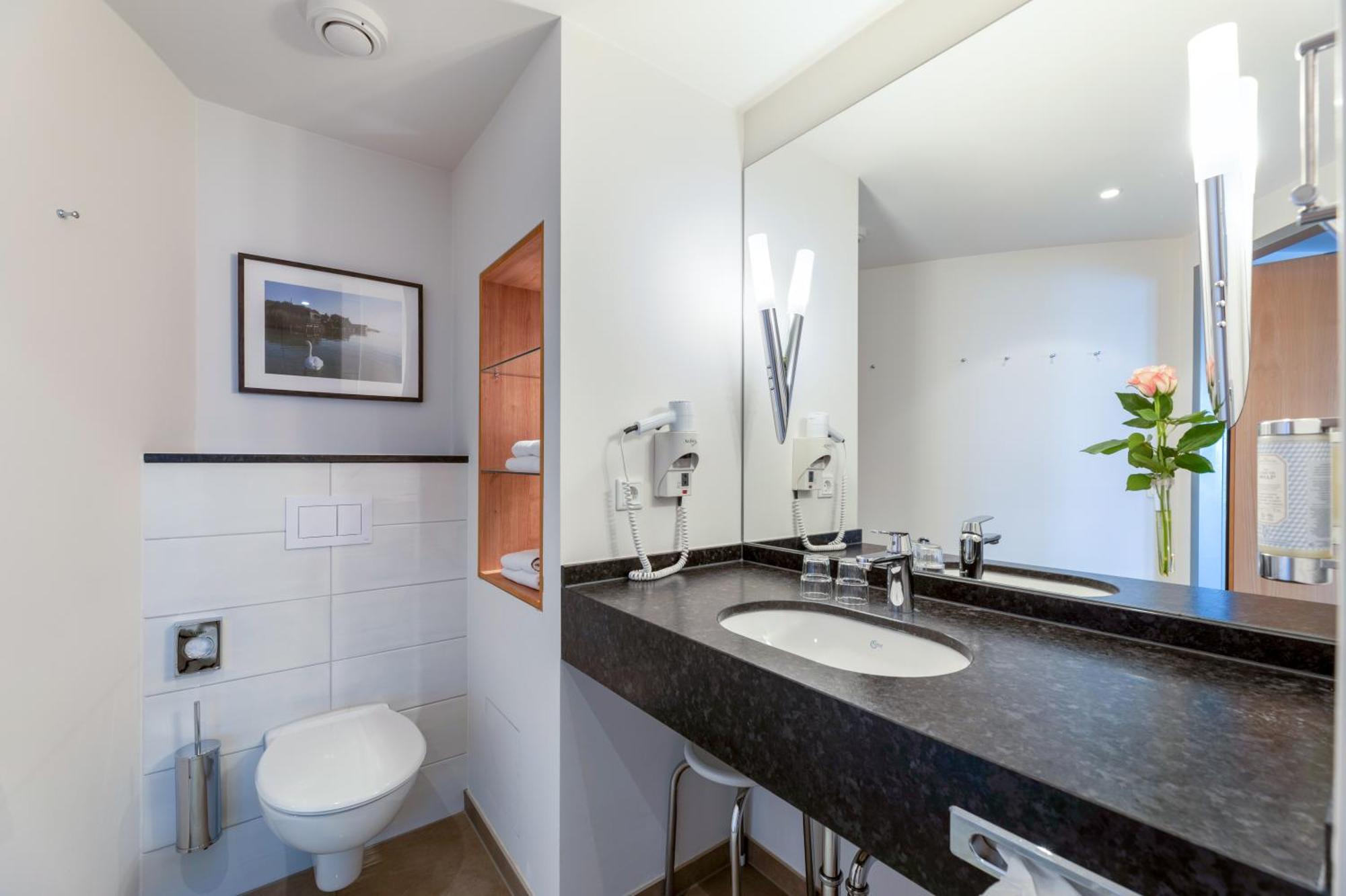 שוורין Hotel Speicher Am Ziegelsee מראה חיצוני תמונה