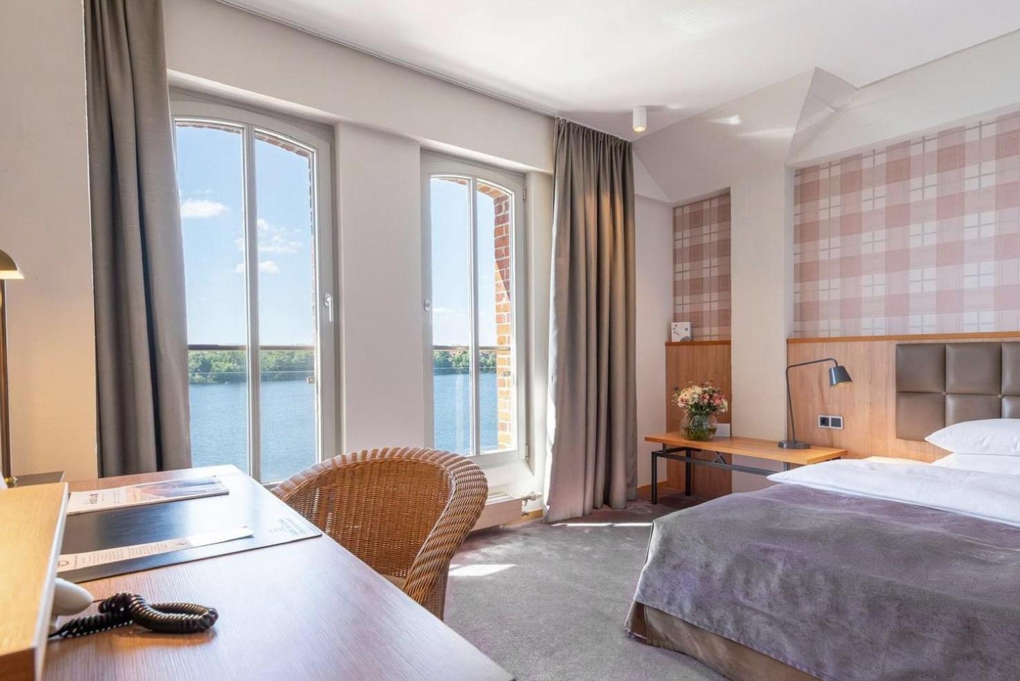 שוורין Hotel Speicher Am Ziegelsee מראה חיצוני תמונה