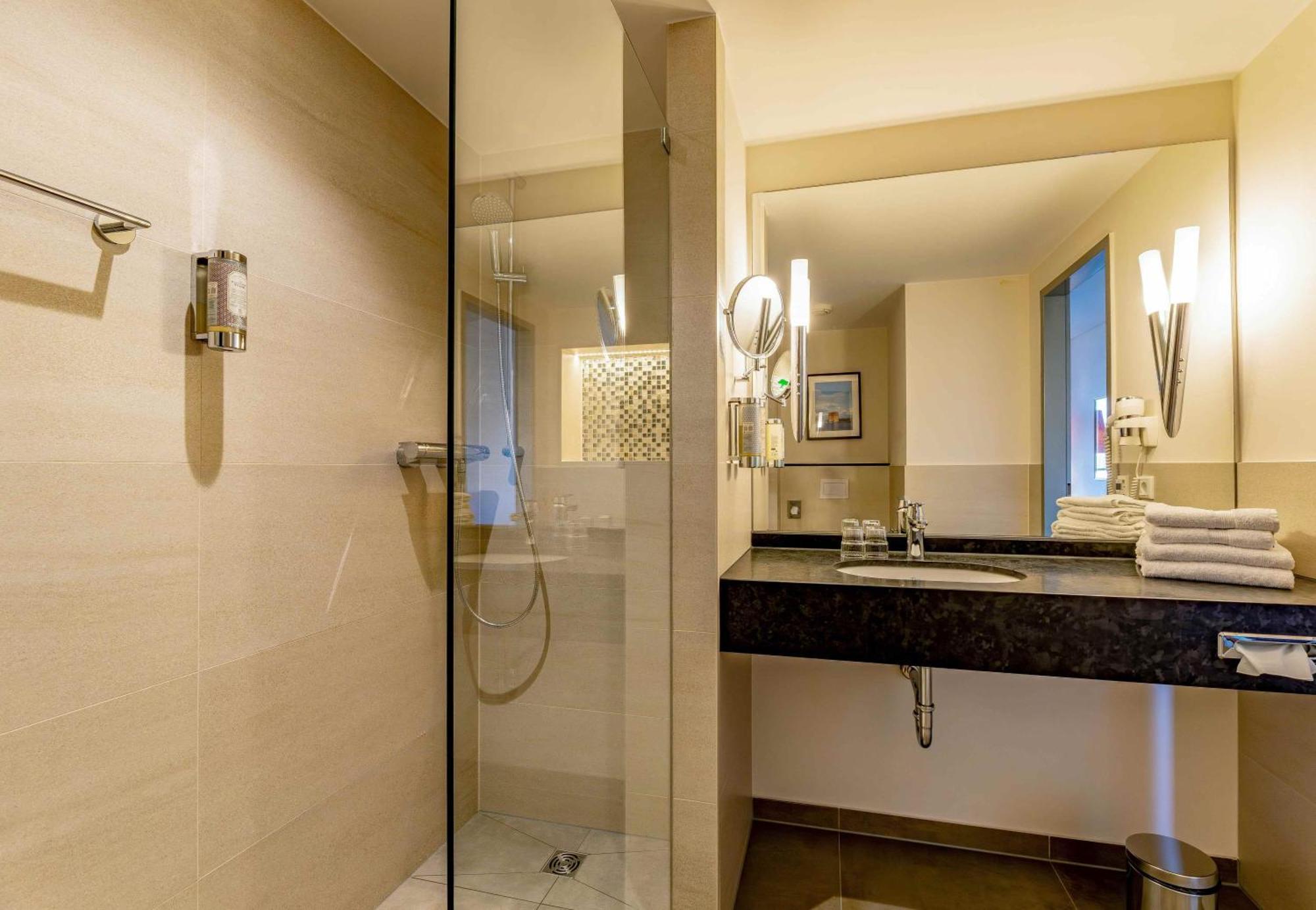 שוורין Hotel Speicher Am Ziegelsee מראה חיצוני תמונה