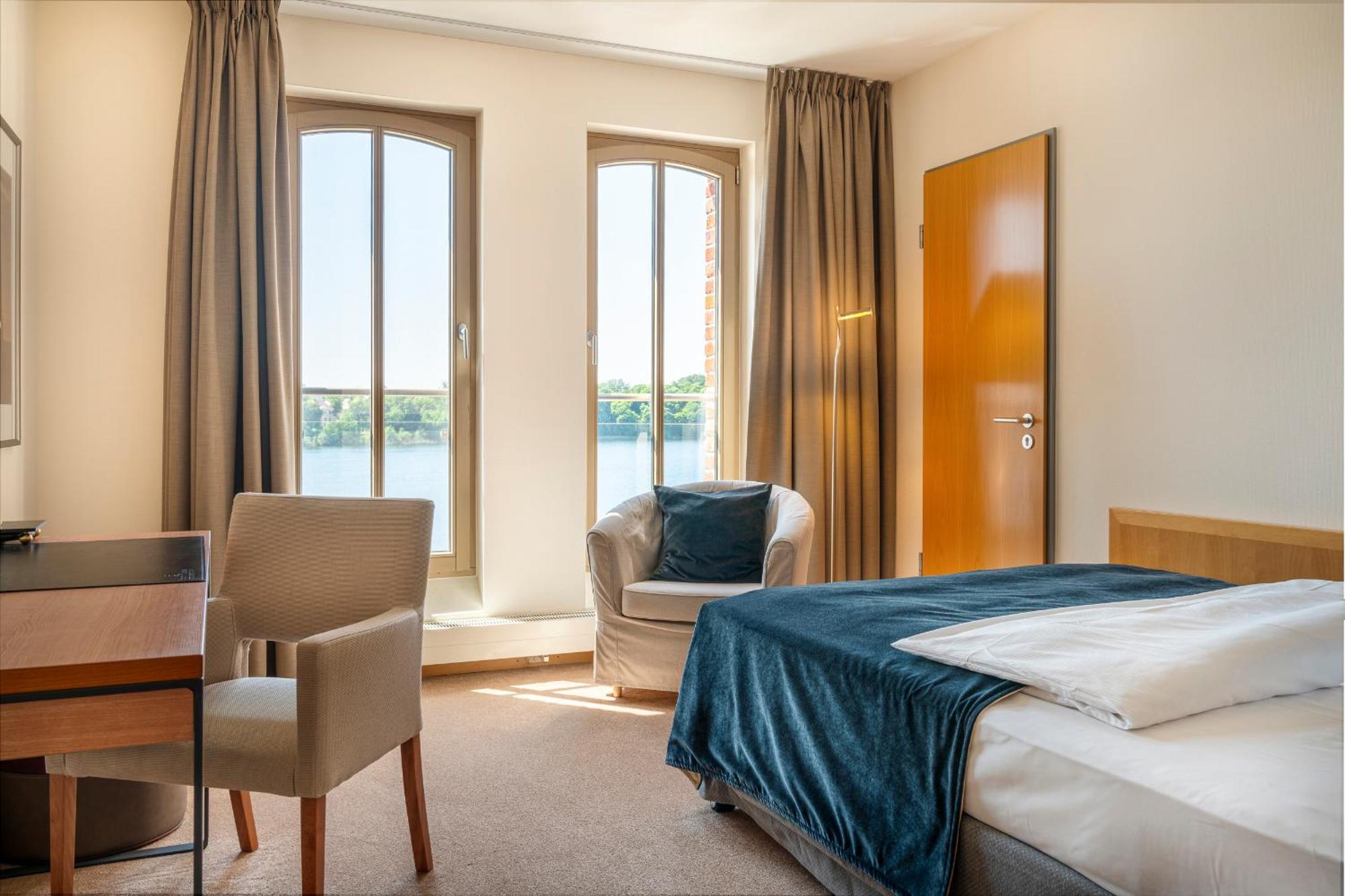 שוורין Hotel Speicher Am Ziegelsee מראה חיצוני תמונה