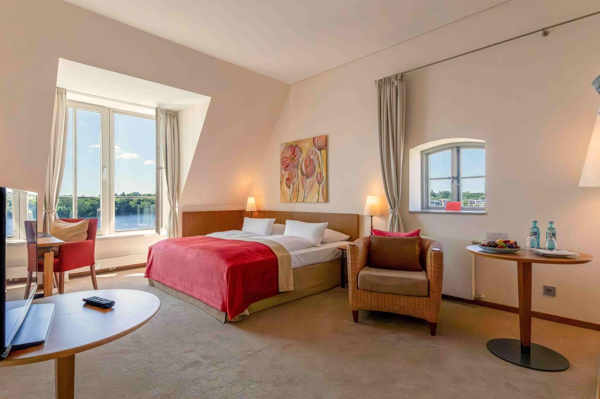 שוורין Hotel Speicher Am Ziegelsee מראה חיצוני תמונה
